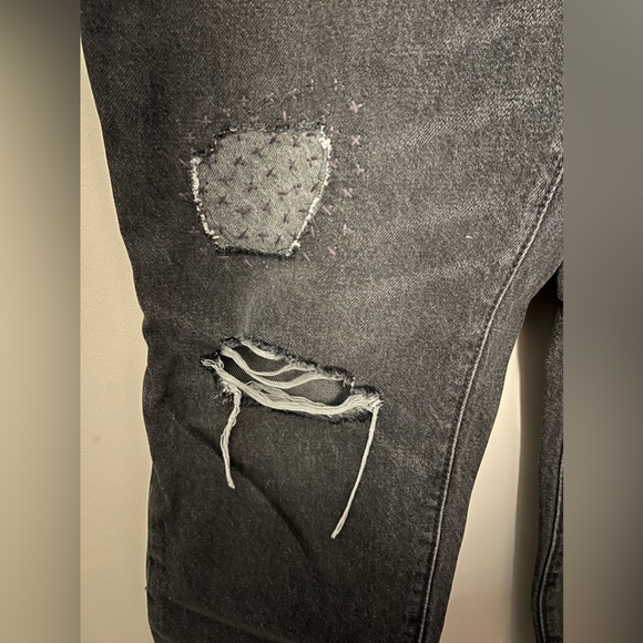 Old Navy Extra High Rise OG Straight Denim Jeans - Picture 3 of 6